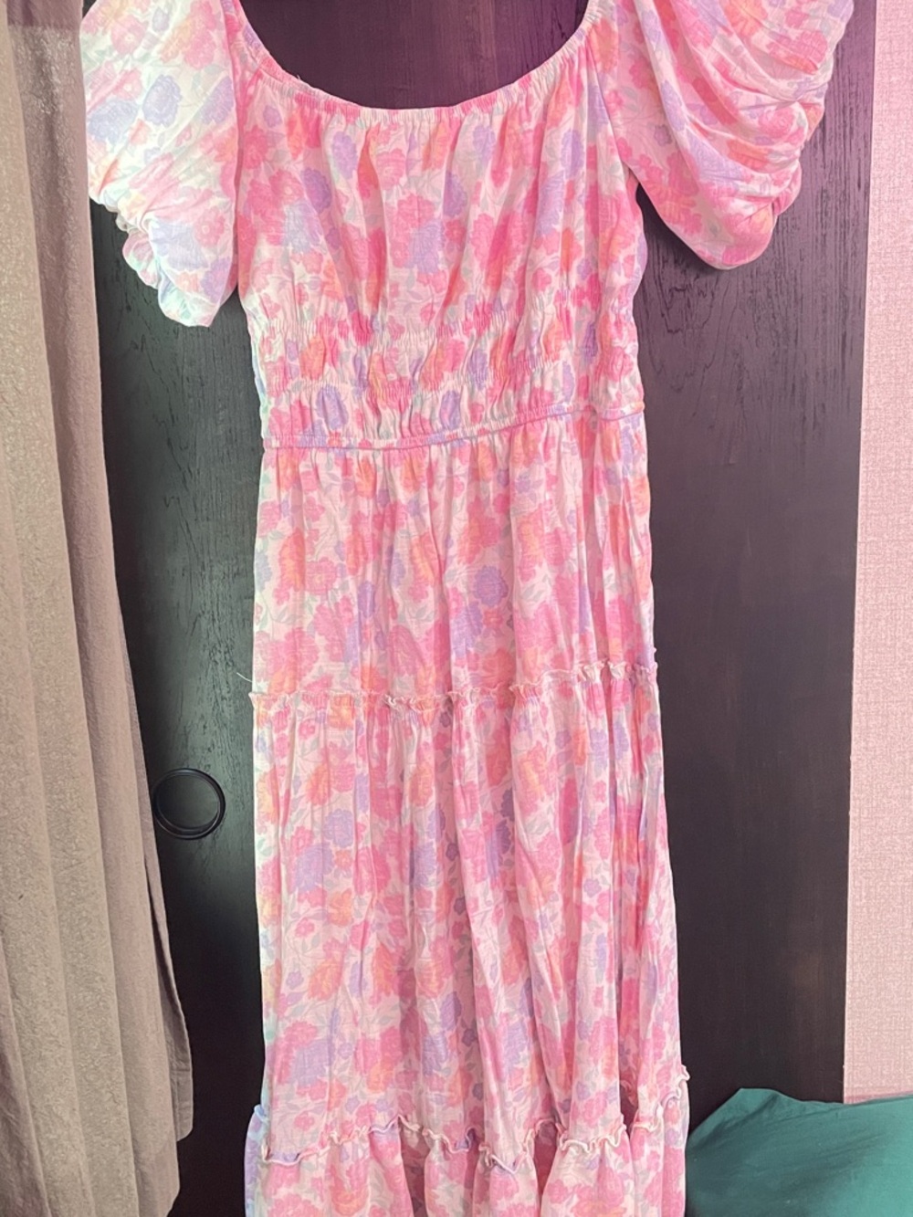 trixxi women's M Pink Floral Tiered Puff-Sleeve Dress